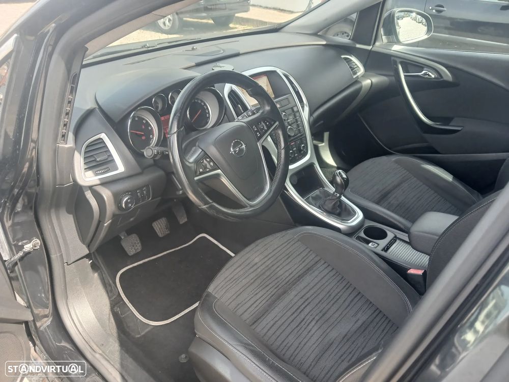 Opel Astra Sports Tourer 1.6 CDTi Executive S/S - 12