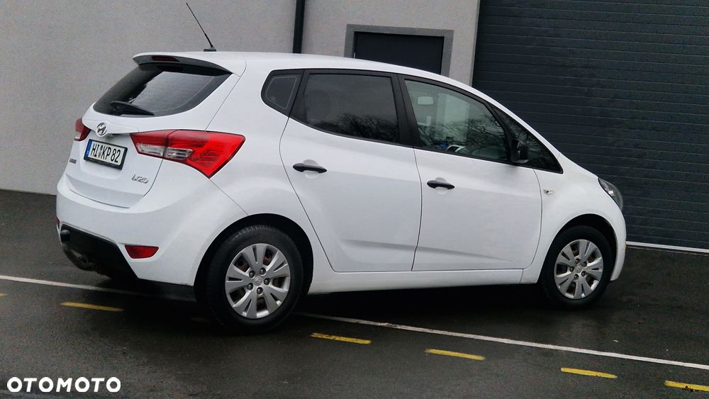 Hyundai ix20 1.4 blue Passion - 14