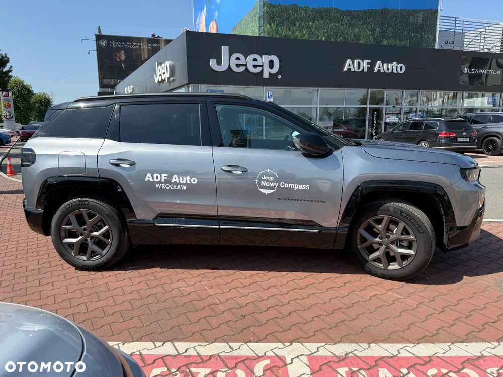 Jeep Compass ver-1-2-t3-mhev-first-edition-fwd-dct - 4
