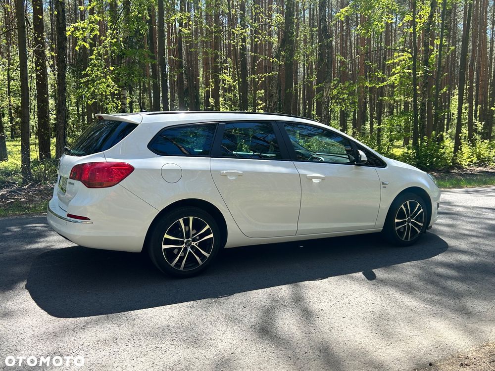 Opel Astra 1.4 Turbo Style - 9