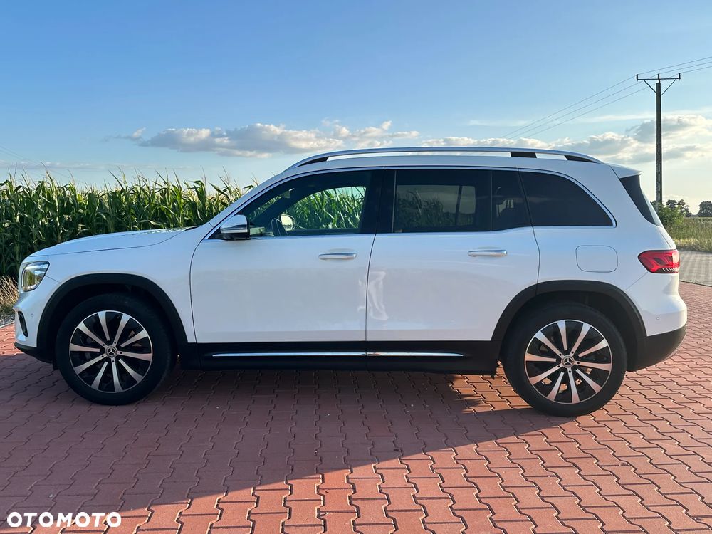 Mercedes-Benz GLB 250 Progressive 8G-DCT - 4