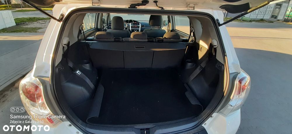 Toyota Verso 1.8 Premium 7os MS - 20