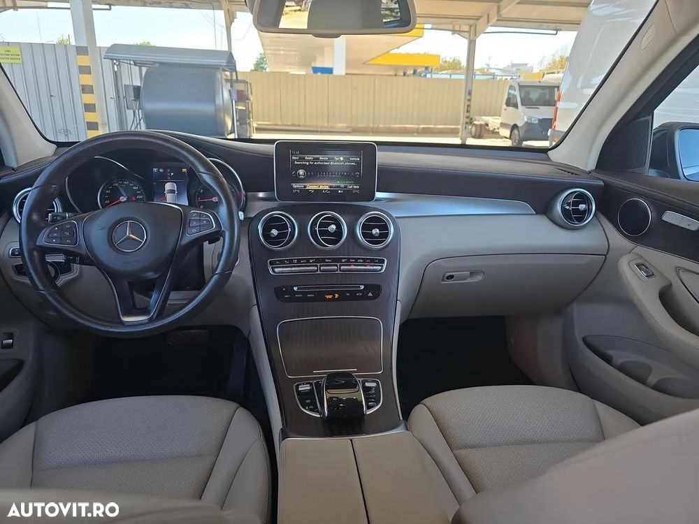 Mercedes-Benz GLC 250 4MATIC - 11