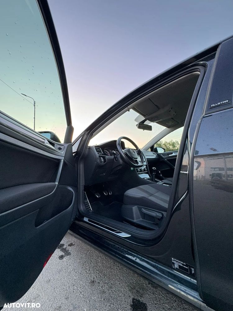 Volkswagen Golf 1.4 TSI BlueMotion Technology Allstar - 17