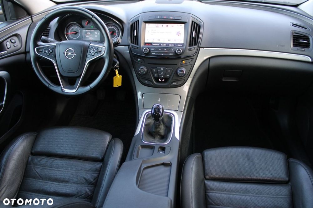 Opel Insignia - 34