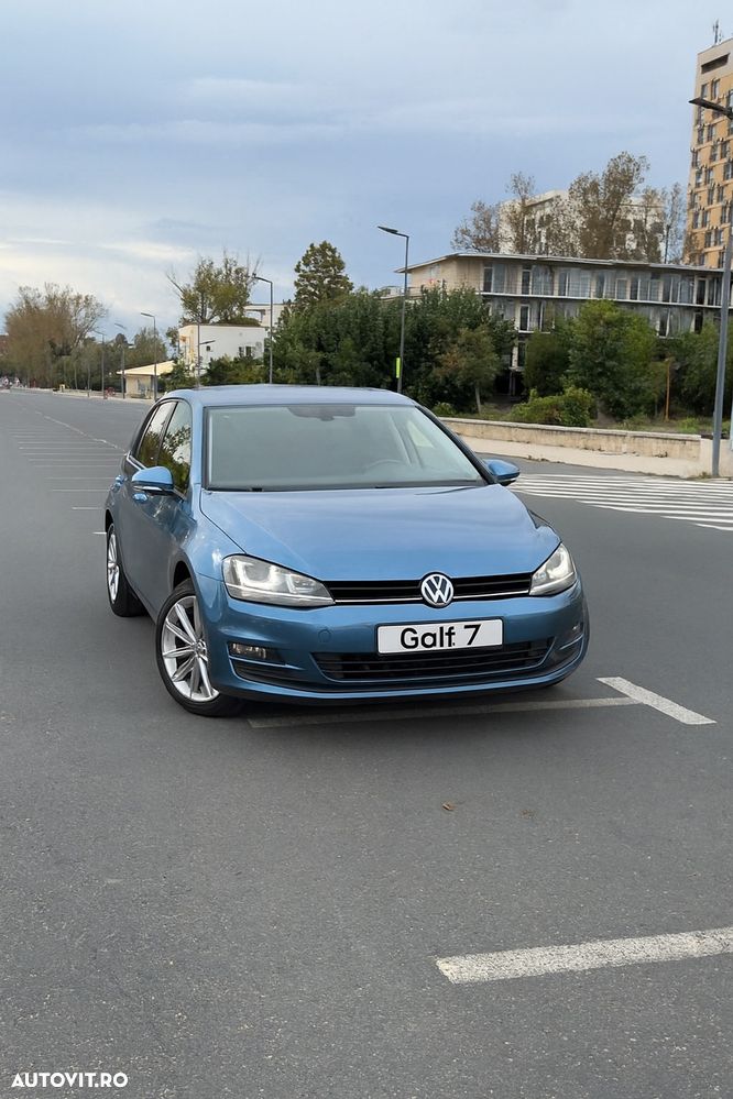 Volkswagen Golf 1.6 TDI DPF BMT DSG Comfortline - 2