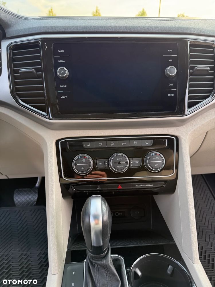 Volkswagen Atlas - 17