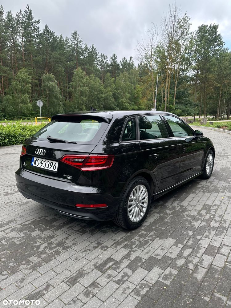 Audi A3 Sportback - 5