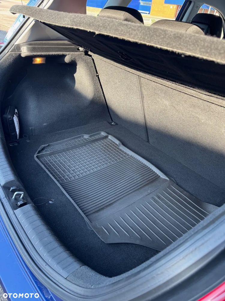 Kia Ceed 1.4 Comfort - 33