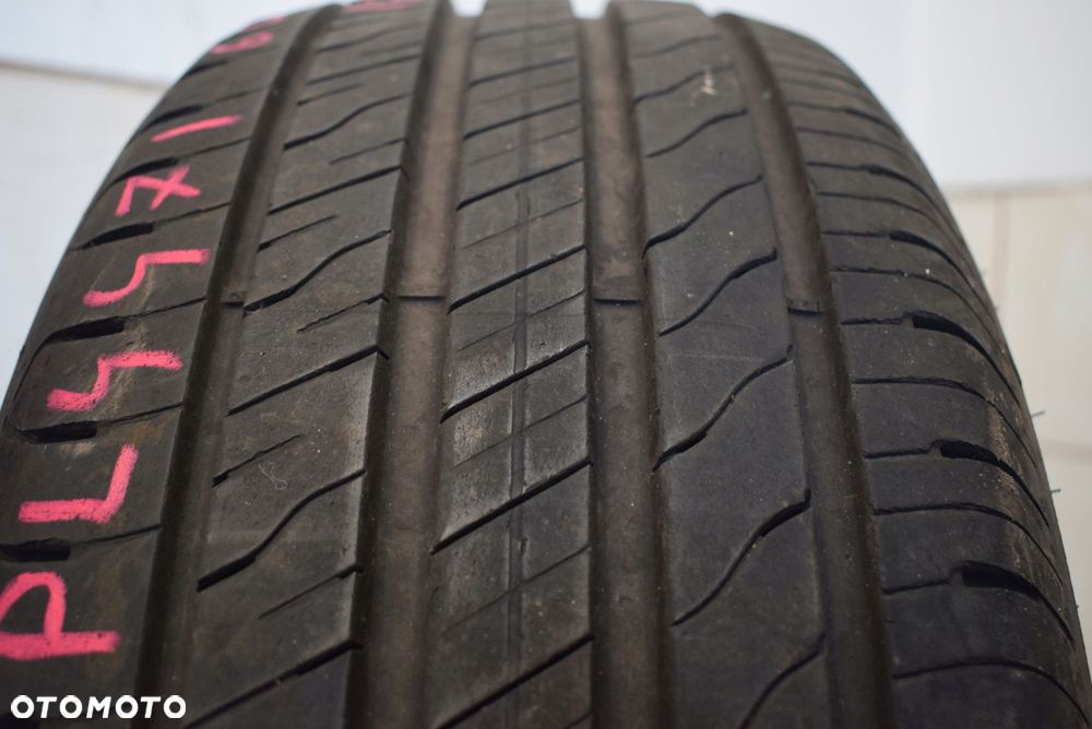 R17 255/60 Goodyear EfficientGrip 2 SUV Wysyłka gratis! - 1