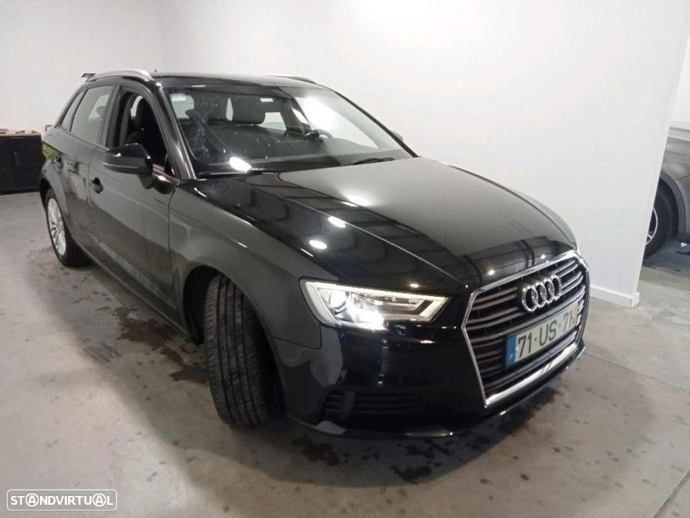 Audi A3 Sportback 2.0 TDI - 1