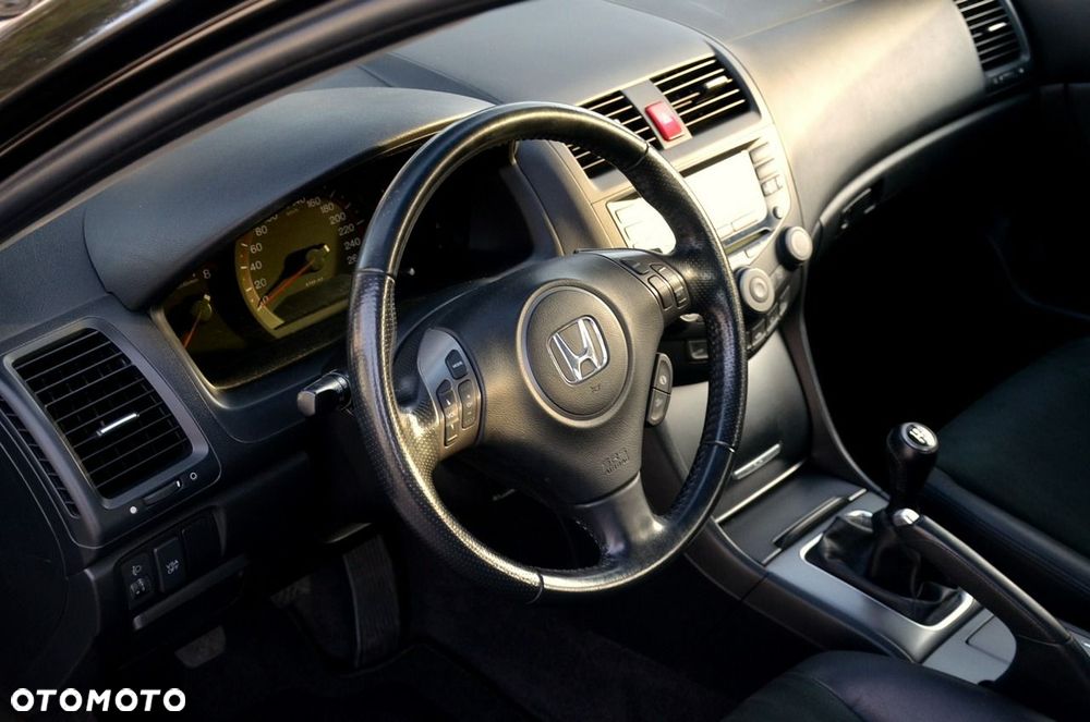 Honda Accord - 17