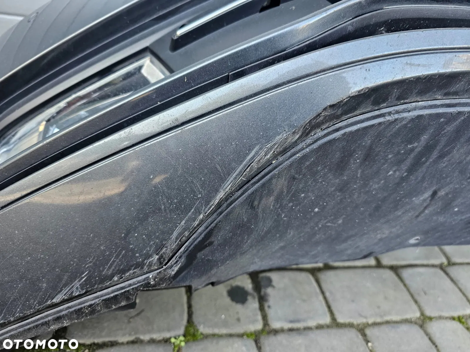 VW Passat B8  zderzak  przód  przedni  LR7H - 9