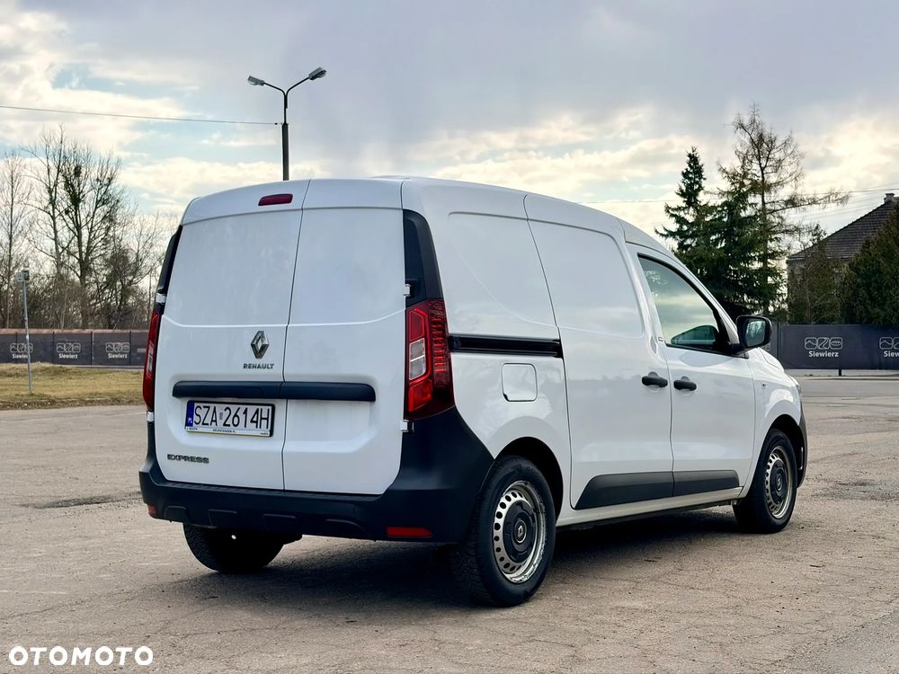 Renault EXPRESS - 6