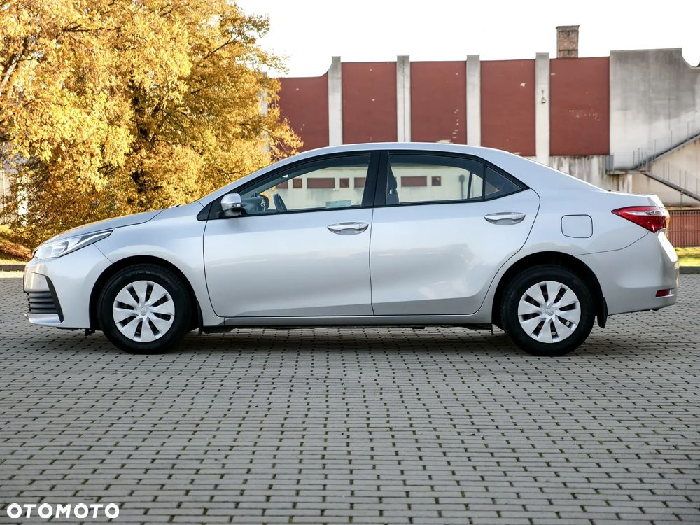 Toyota Corolla - 7