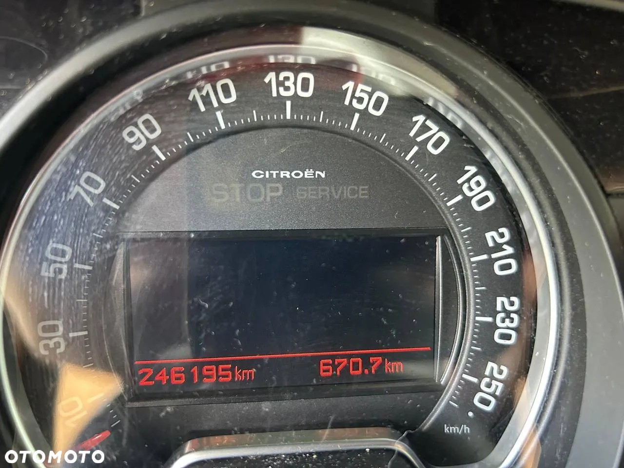 Citroën C5 1.6 HDi Attraction - 18