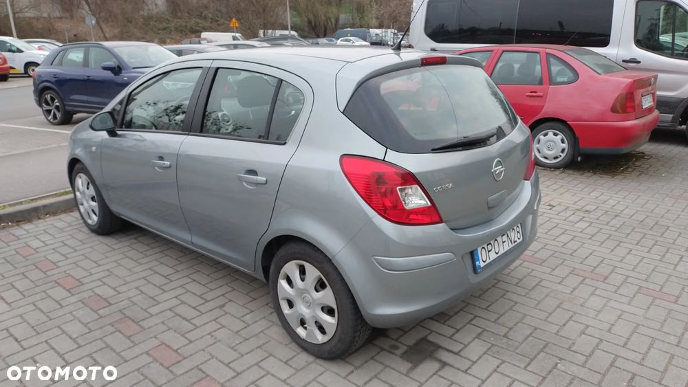 Opel Corsa 1.2 16V Enjoy - 3