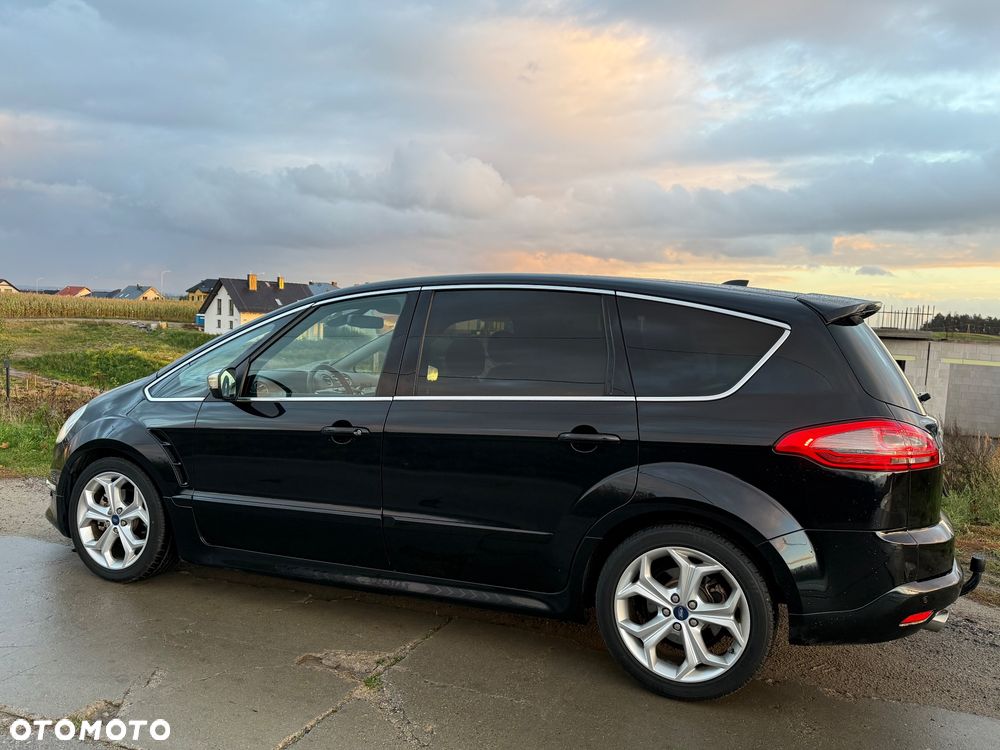 Ford S-Max 2.0 TDCi DPF Titanium X - 37