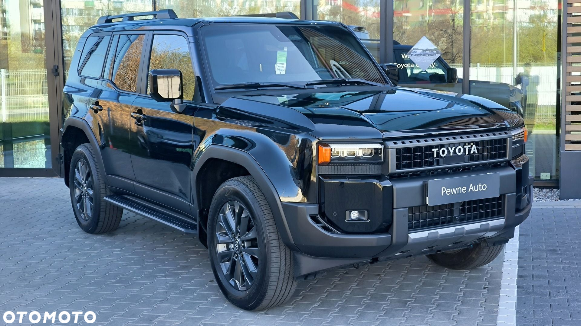 Toyota Land Cruiser - 12