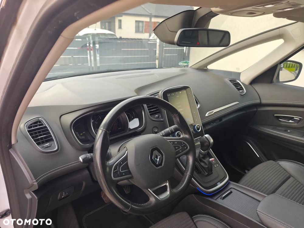 Renault Scenic 1.3 TCe FAP Bose EDC - 23