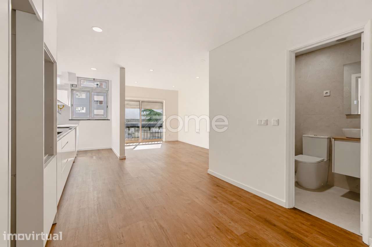APARTAMENTO T3 RENOVADO - MAXIMINOS - Grande imagem: 5/15