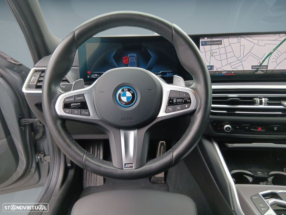 BMW 320 e Pack Desportivo M Auto - 13