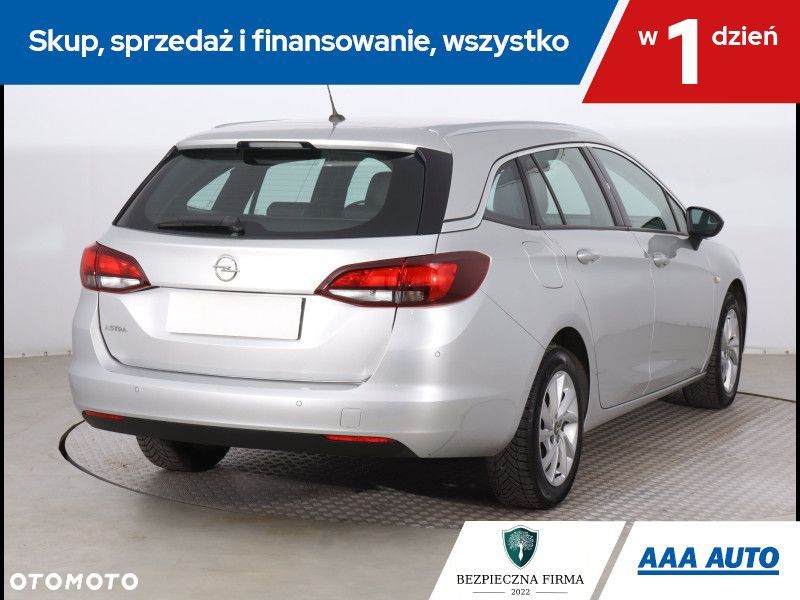 Opel Astra - 6
