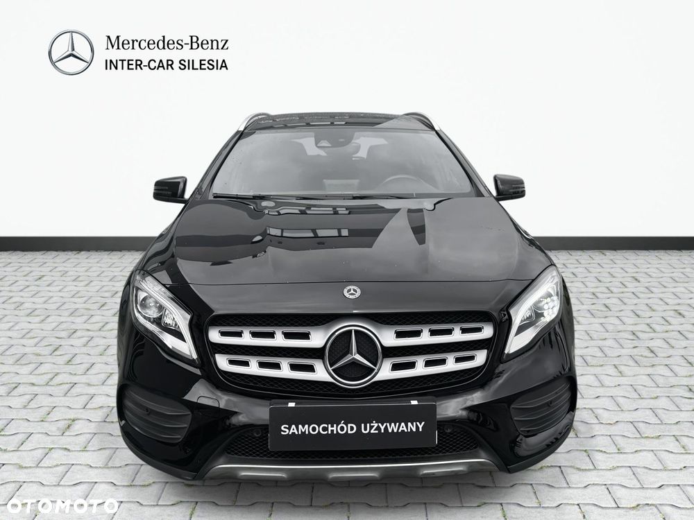 Mercedes-Benz GLA - 3