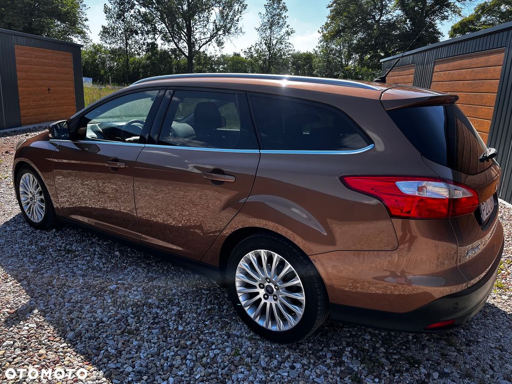 Ford Focus SW 1.0 EcoBoost S&S Titanium - 4