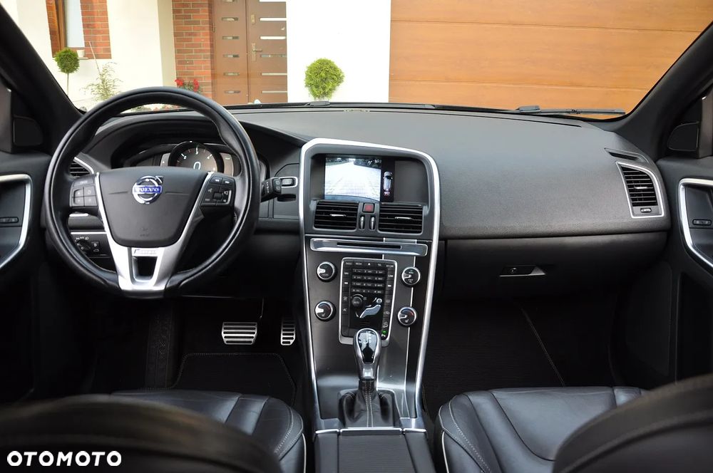 Volvo XC 60 D5 AWD RDesign - 22