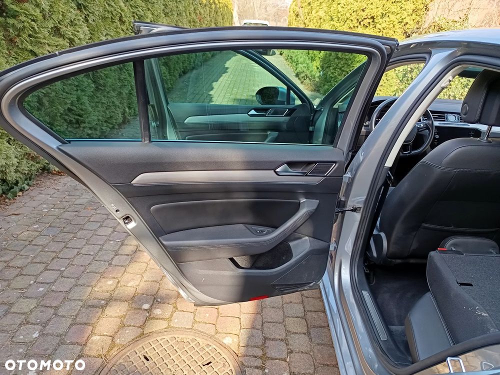 Volkswagen Passat 1.8 TSI BMT Comfortline DSG - 16