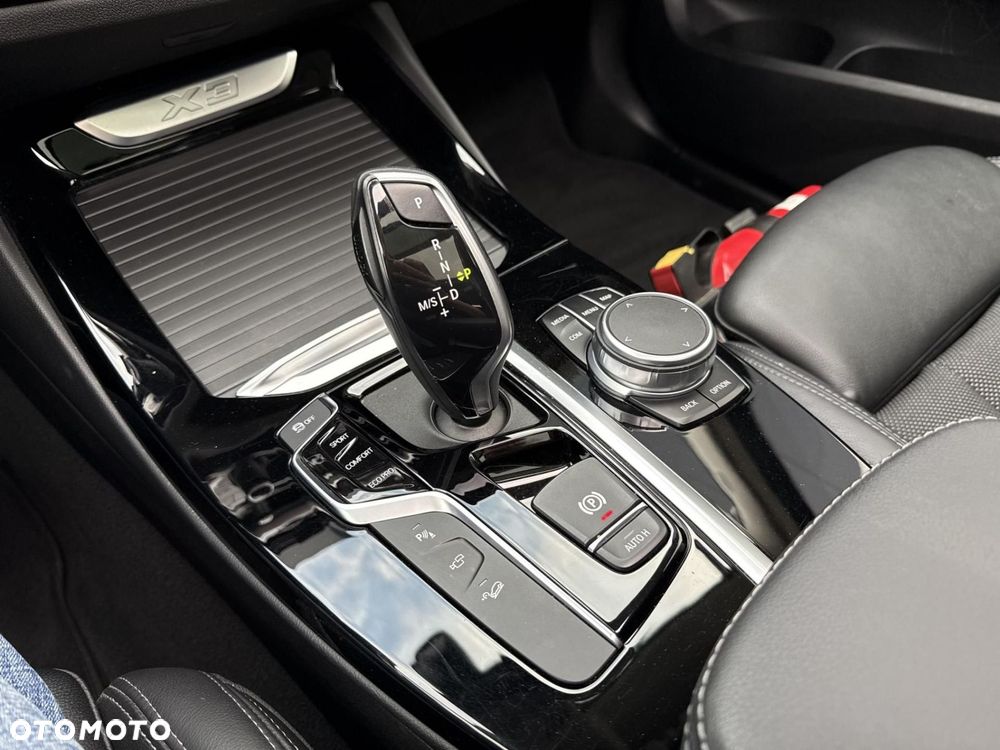BMW X3 - 13