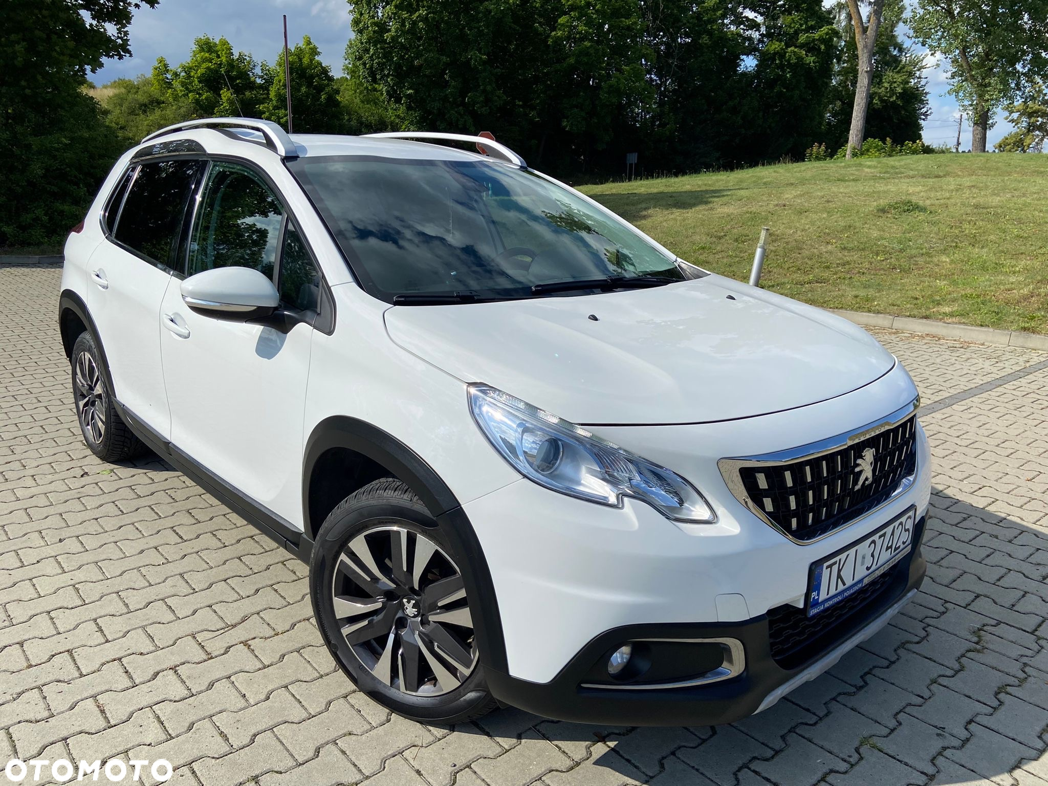Peugeot 2008 - 2