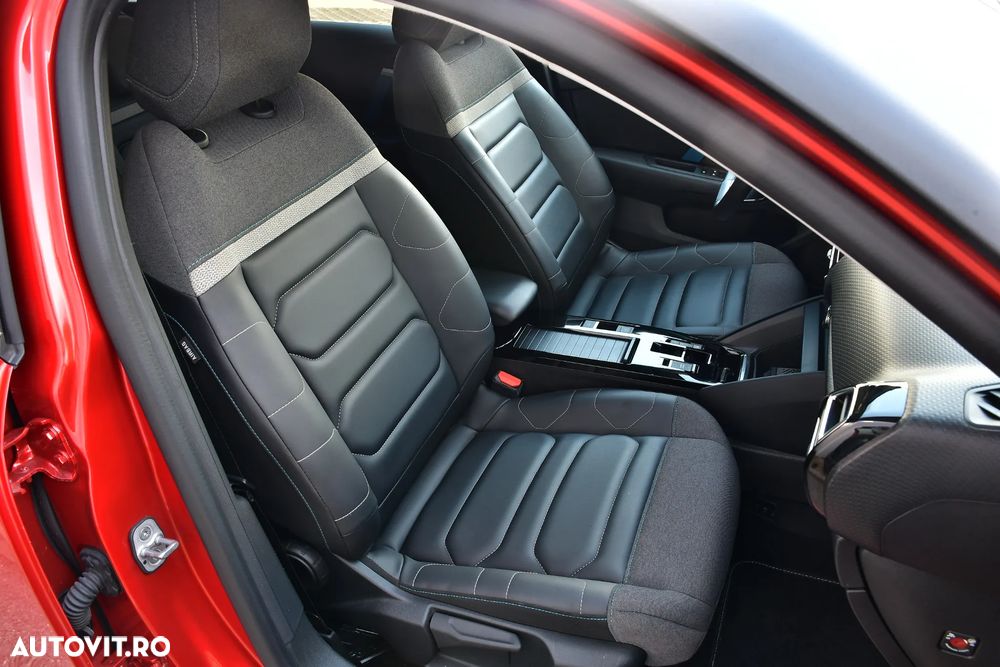 Citroën C4 E-C4 136 SHINE - 19