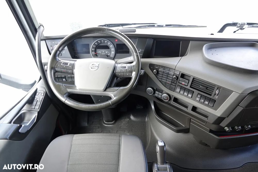 Volvo FH 460 / CABINĂ JOSĂ / 2018 / I-SHIFT / - 27