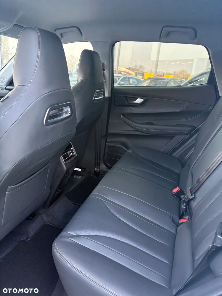 Chery Tiggo 4 1.5 T-GDI HEV Prestige DHT - 5