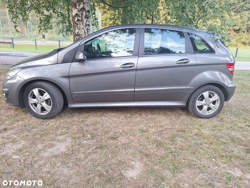 Mercedes-Benz Klasa B 200 Autotronic - 9