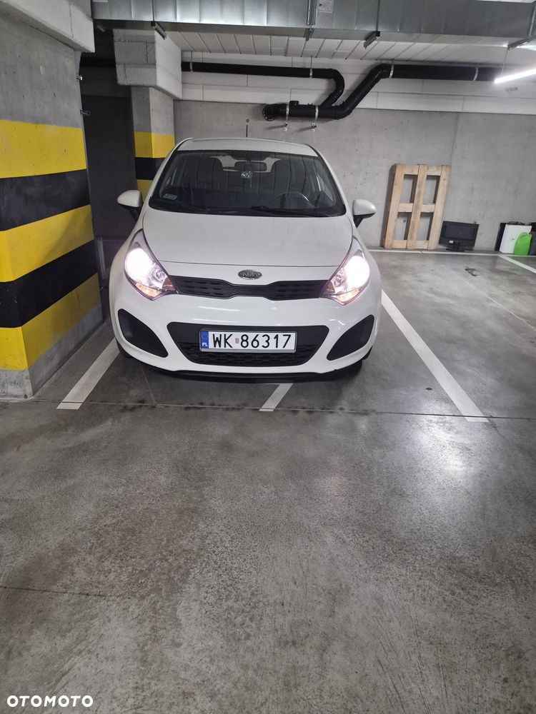 Kia Rio 1.2 M - 1