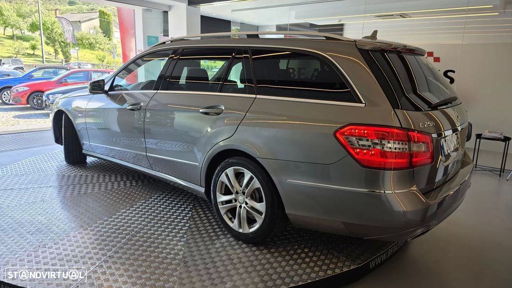 Mercedes-Benz E 250 CDi Avantgarde BlueEfficiency Auto. - 23