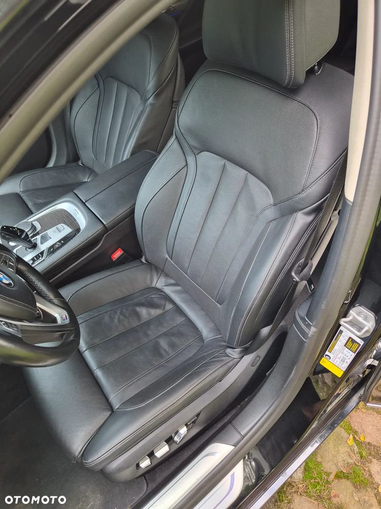 BMW Seria 7 740Li - 9