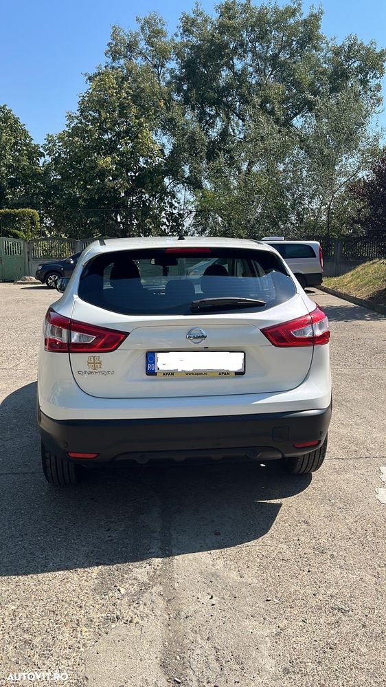 Nissan Qashqai 1.6 DCI Start/Stop 4X4-i Acenta - 3