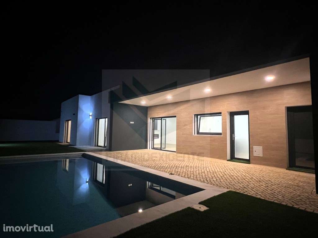 Moradia Nova, Pronta! Piscina, Garagem, Azeitão, Lt 600m2 - Grande imagem: 2/50