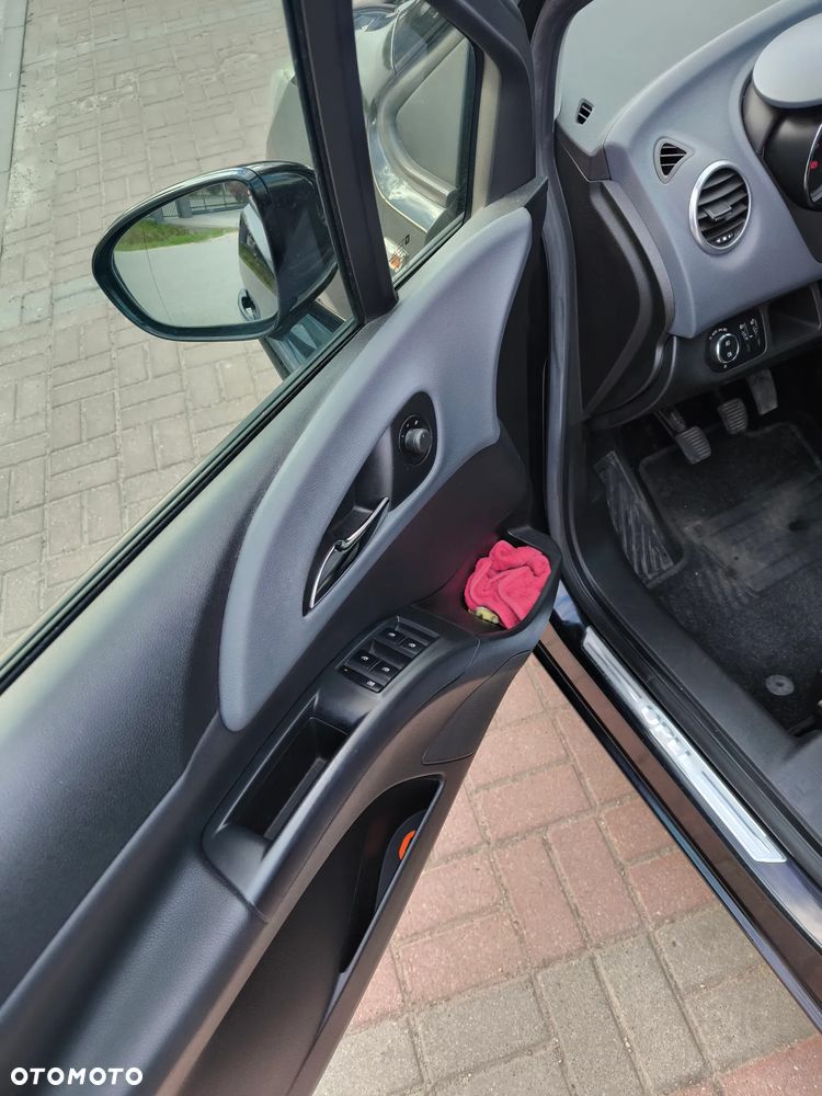 Opel Meriva 1.4 T Cosmo - 16