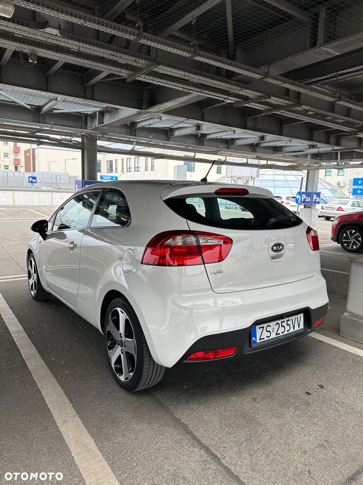 Kia Rio 1.2 M (klm) - 5