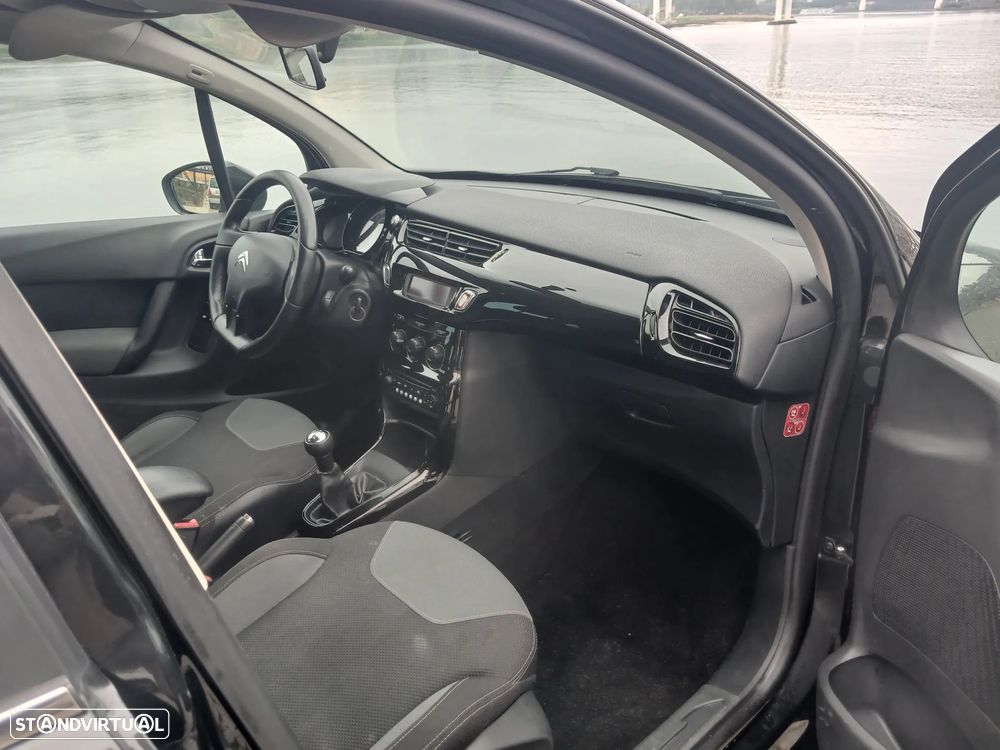 Citroën C3 1.4 HDi Airdream Exclusive 101g - 22