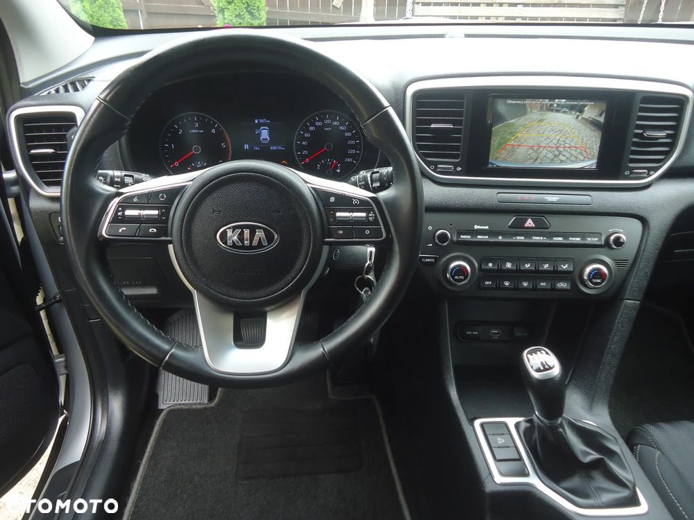 Kia Sportage - 11