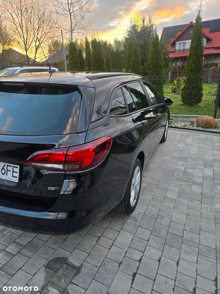 Opel Astra 1.6 D Start/Stop Edition - 17