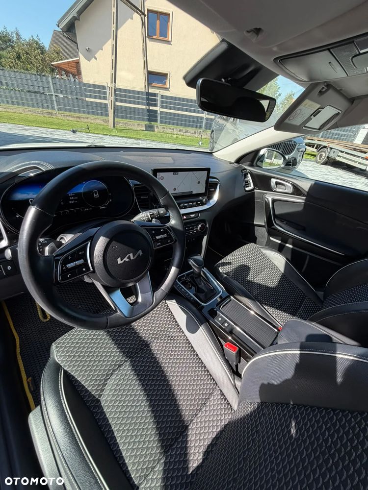 Kia Ceed 1.5 T-GDI Business Line Plus DCT - 7