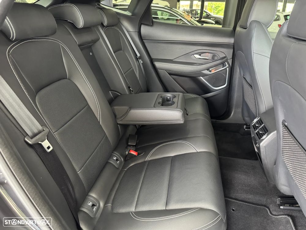 Jaguar E-Pace 1.5 P300e R-Dynamic HSE AWD Aut. — fotografia 49