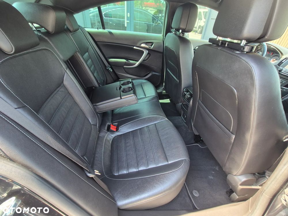 Opel Insignia 1.4 T Cosmo S&S - 30